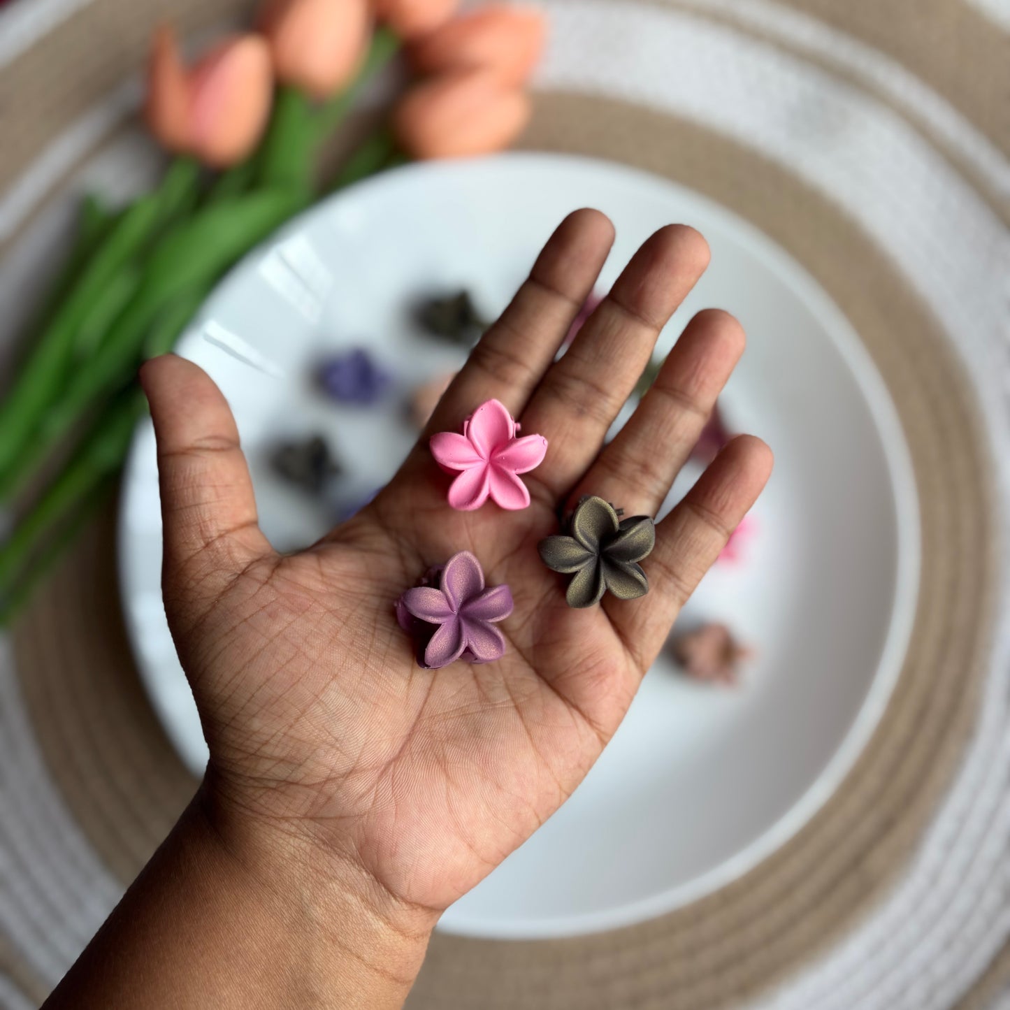 Matte Flower (12 Pieces)