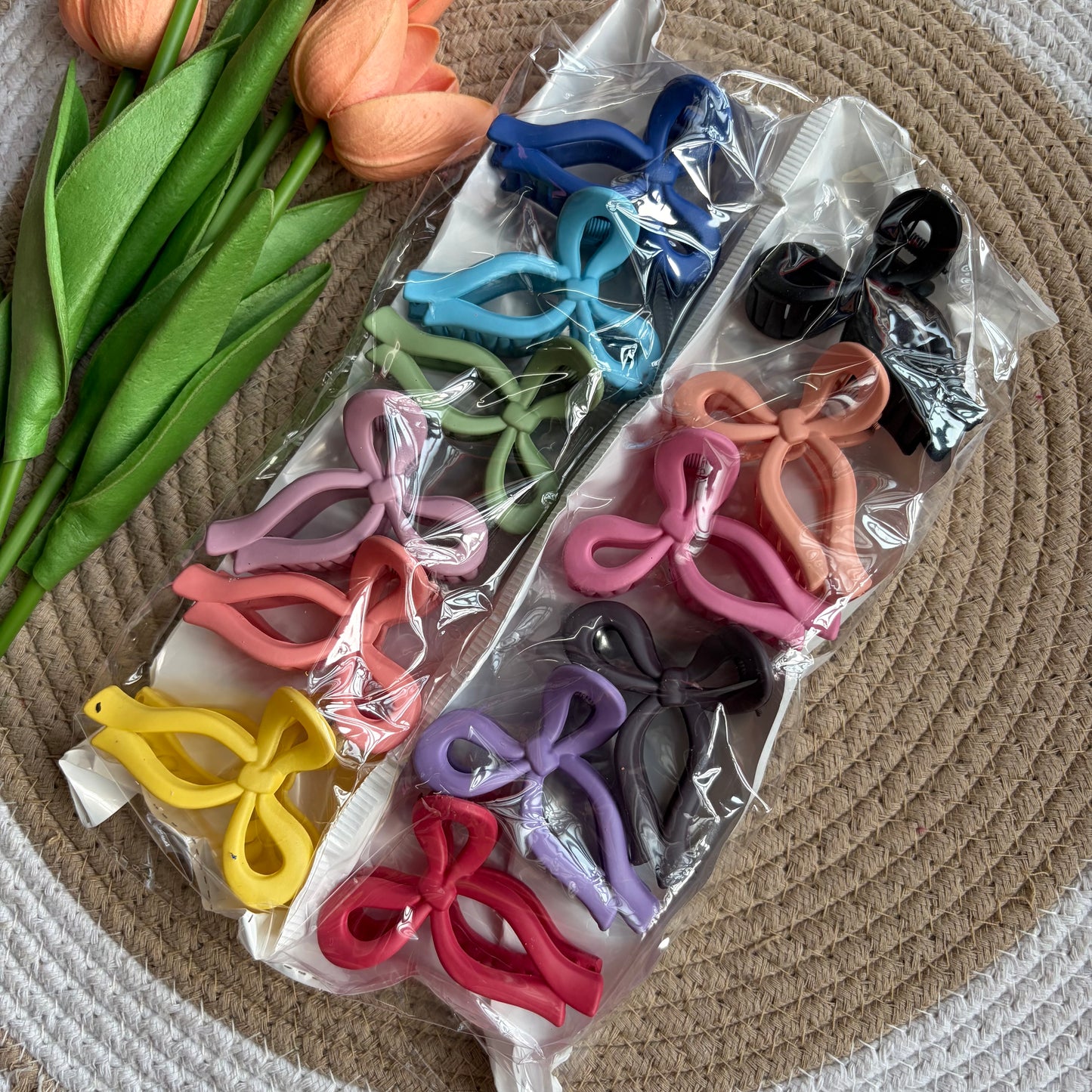 Bow Matte Medium Claws (12 Pieces)