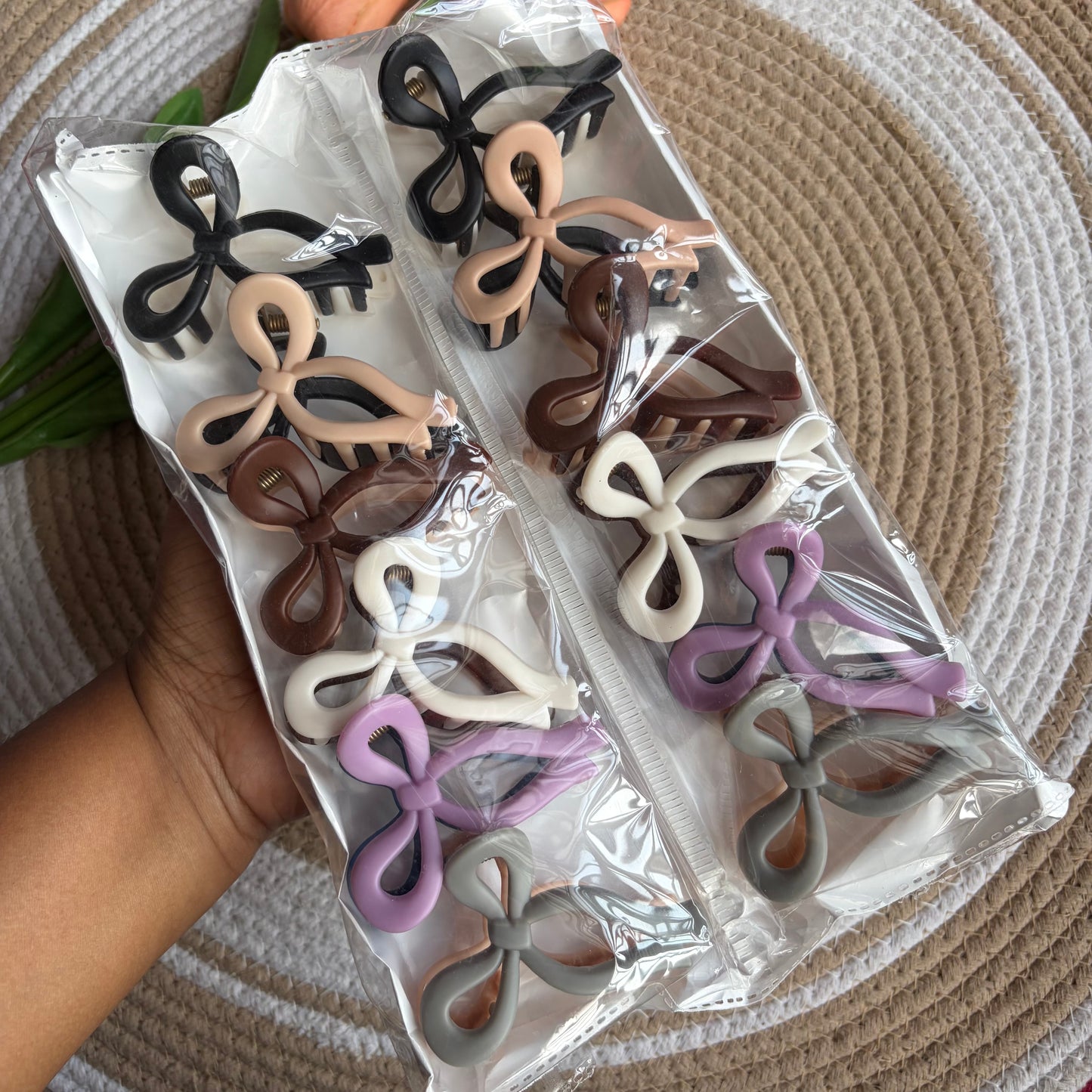 Bow Medium (12 Pieces)