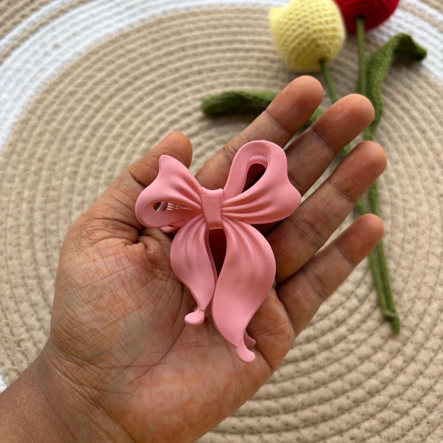 Matte Bow Claw (6 Pieces )