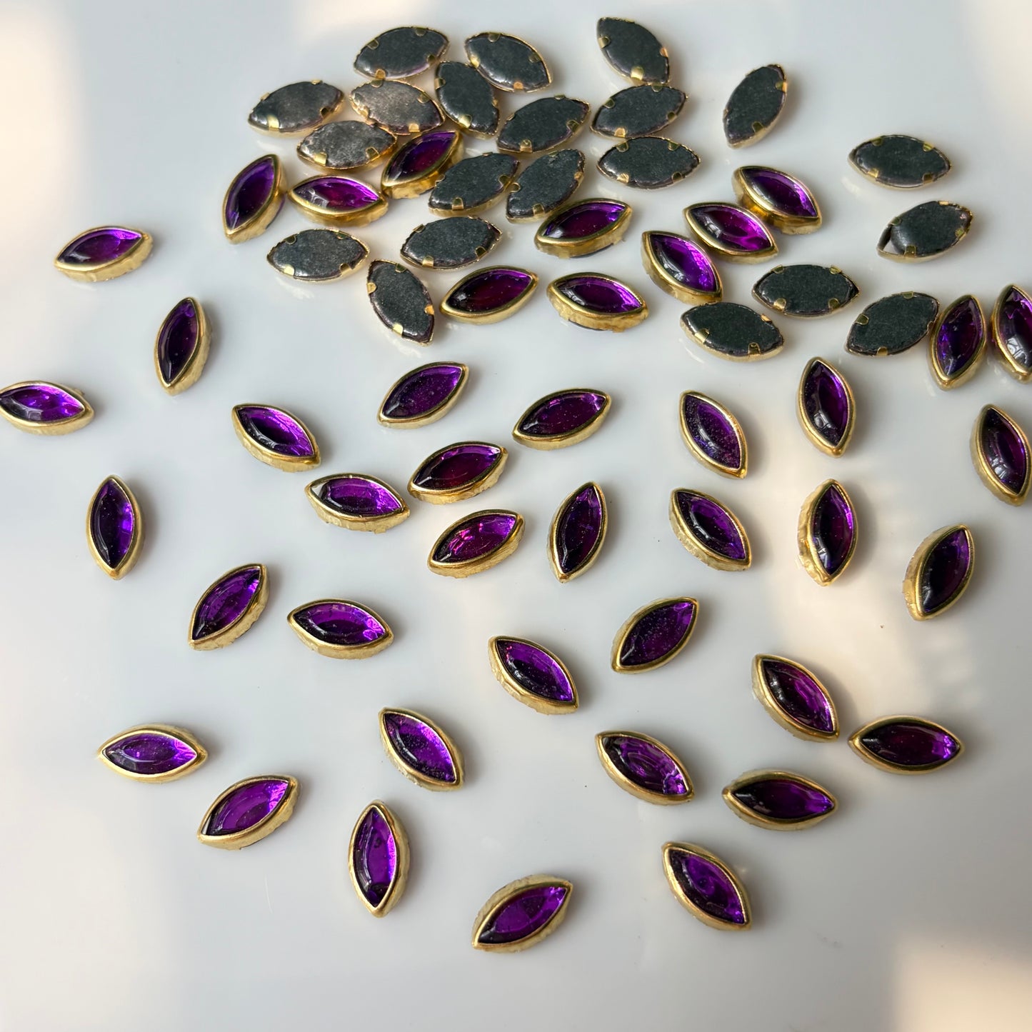 Kundan Stones EYE 8k (10 Grams) Violet 2