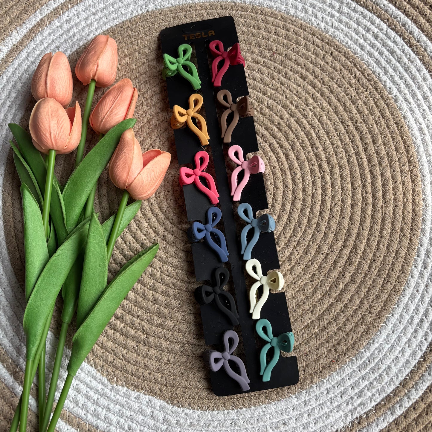 Bow Claws (12 Pieces)