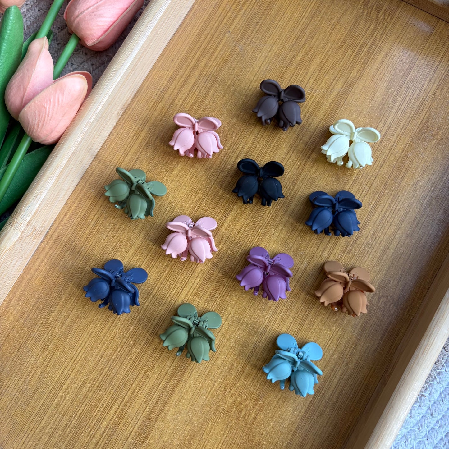 Matte Tulip Claw (12 Pieces)