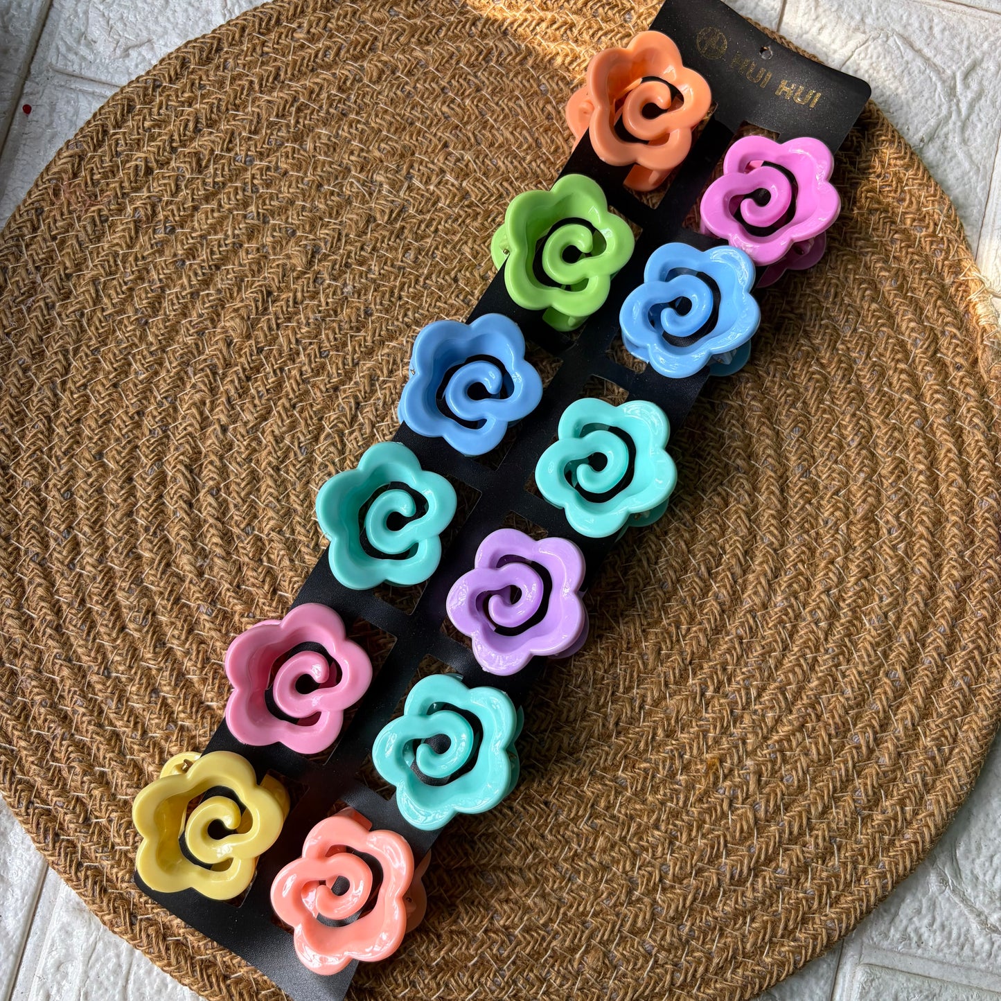 Rose Claws(12 Pieces)