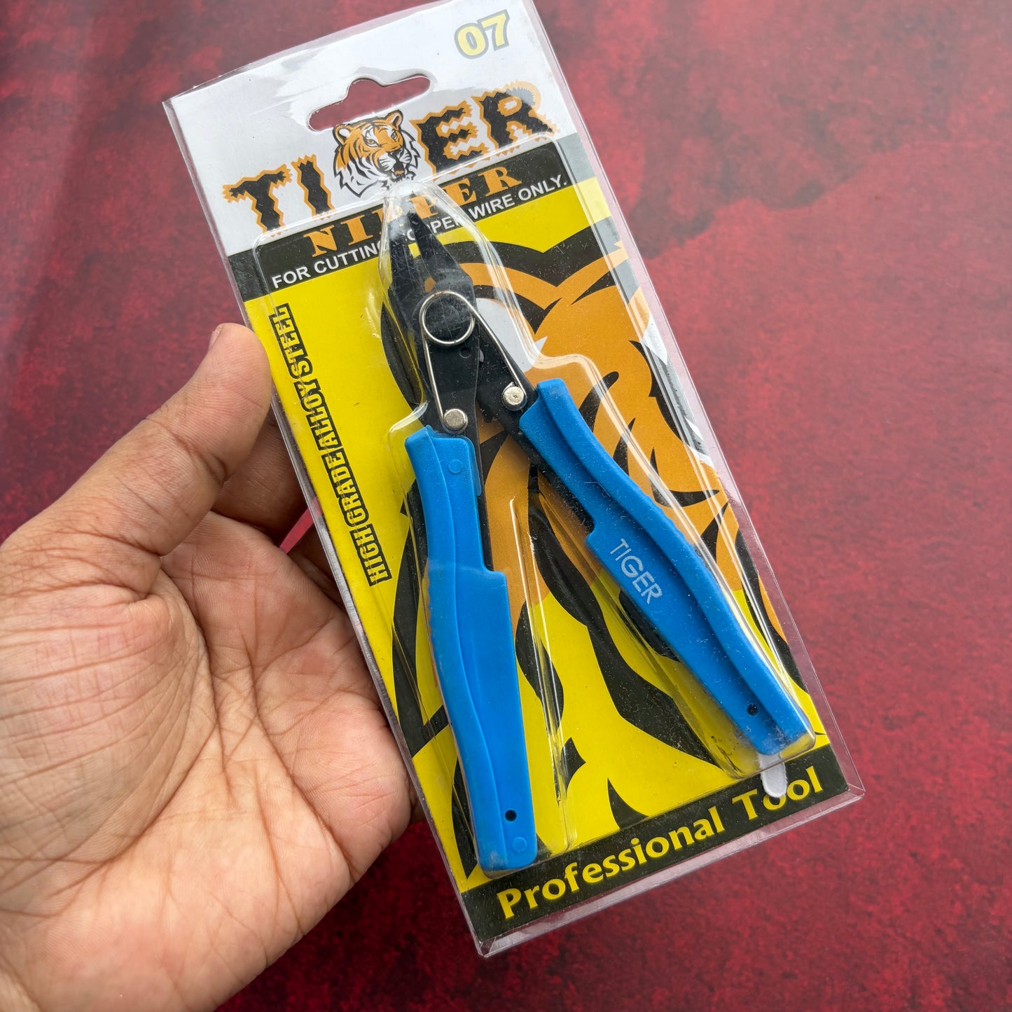 Strong Cutter