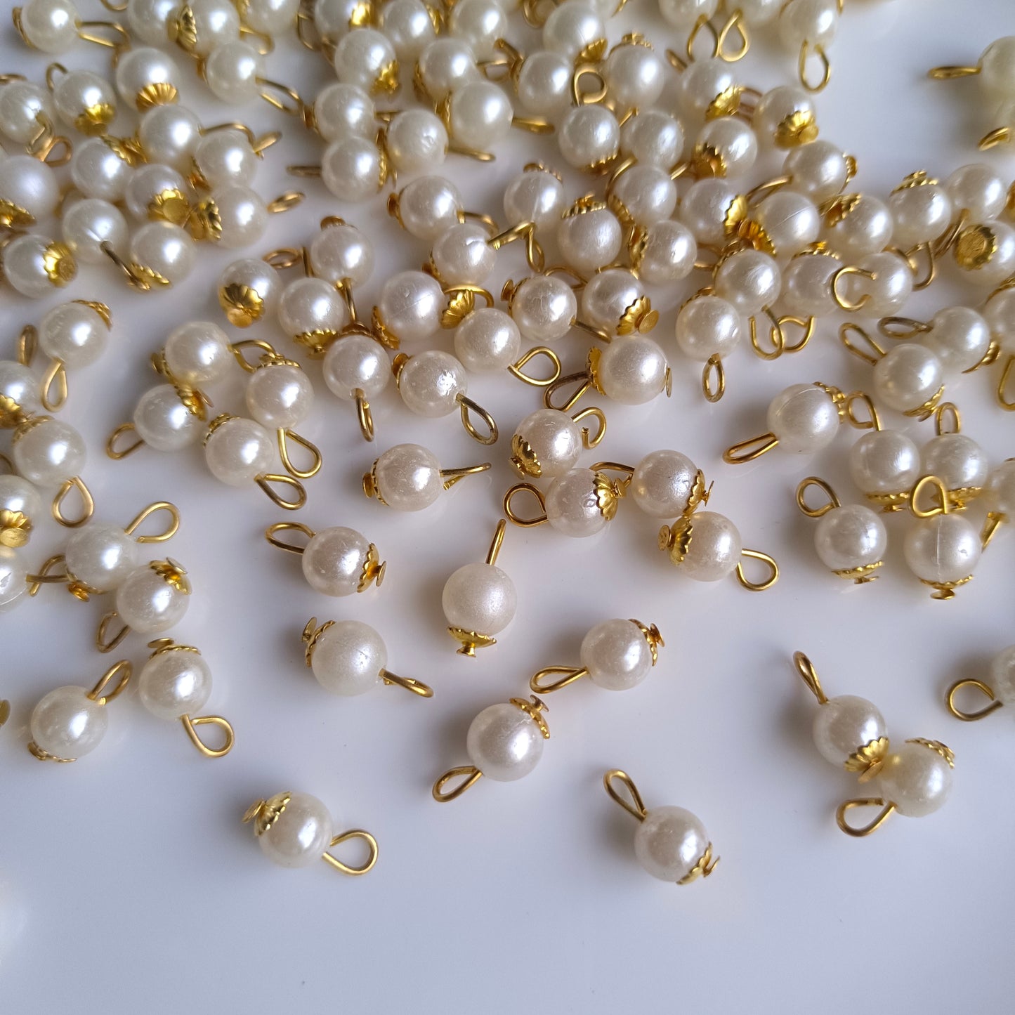 Pearl Hangings(10 Pieces)