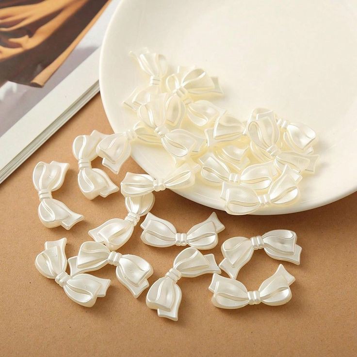 Bows(20 Grams)