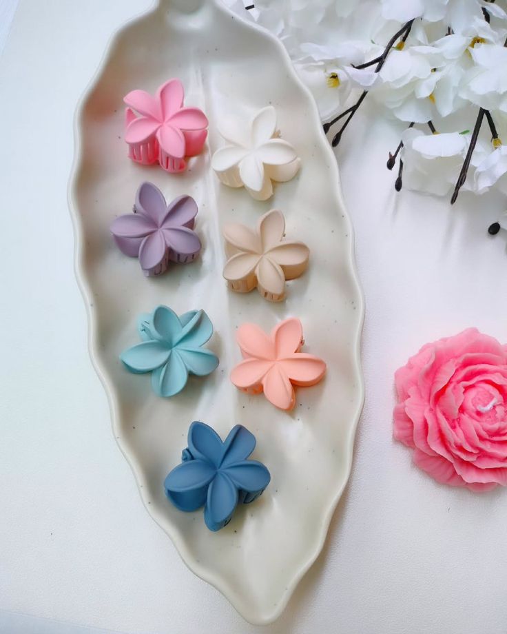 Flower Claws