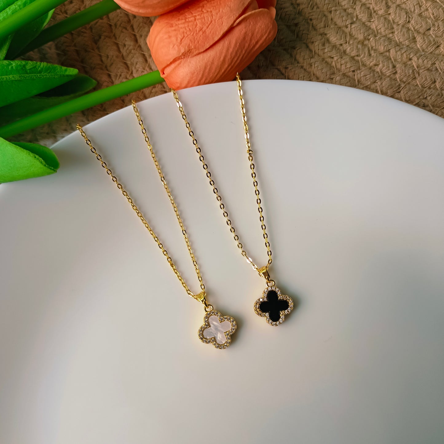 Anti tarnish Vancleef chain with Reversible Pendent