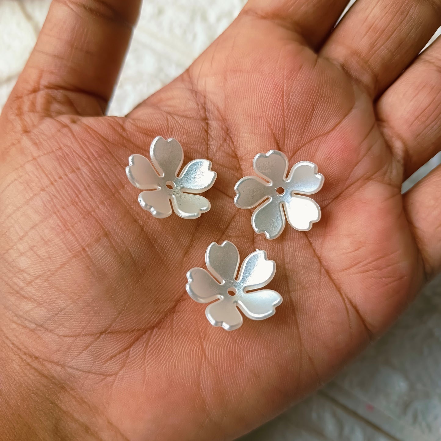 Pearl Flowers (15 Grams)