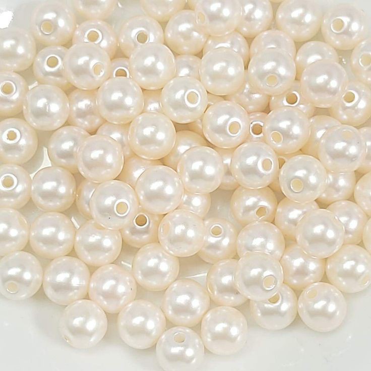 Pearls ( off white )20 grams