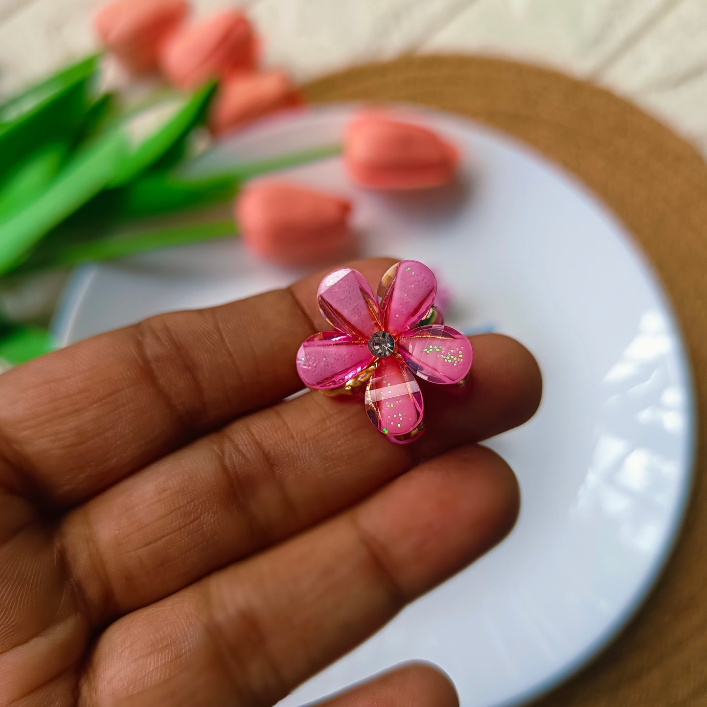 Metal Flower Claws
