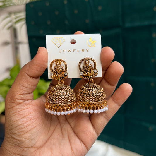 Lakshmi Jhumka