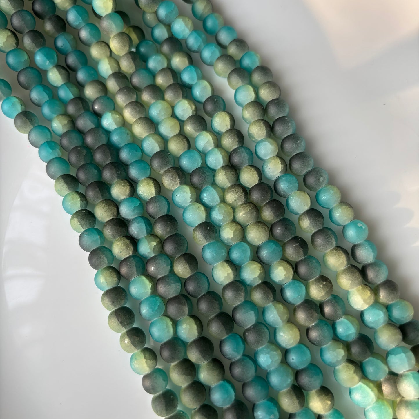 Matte+Crackle+Dual Shade Beads(95+ Beads) 8mm