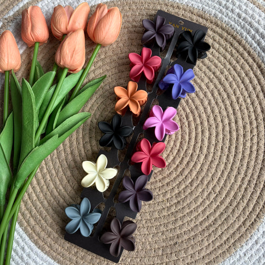 Matte Flower Claws (12 Pieces)
