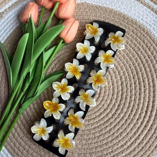 Flower Claws (12 Pieces)