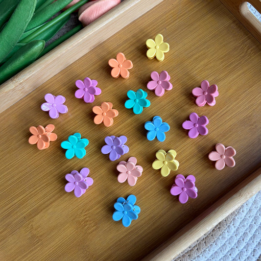 Flower Claws (24 Pieces)