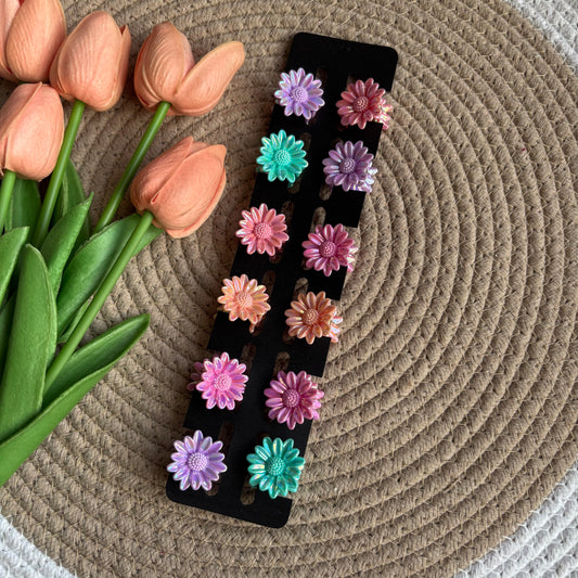 Holographic Daisy Claws (12 Pieces)