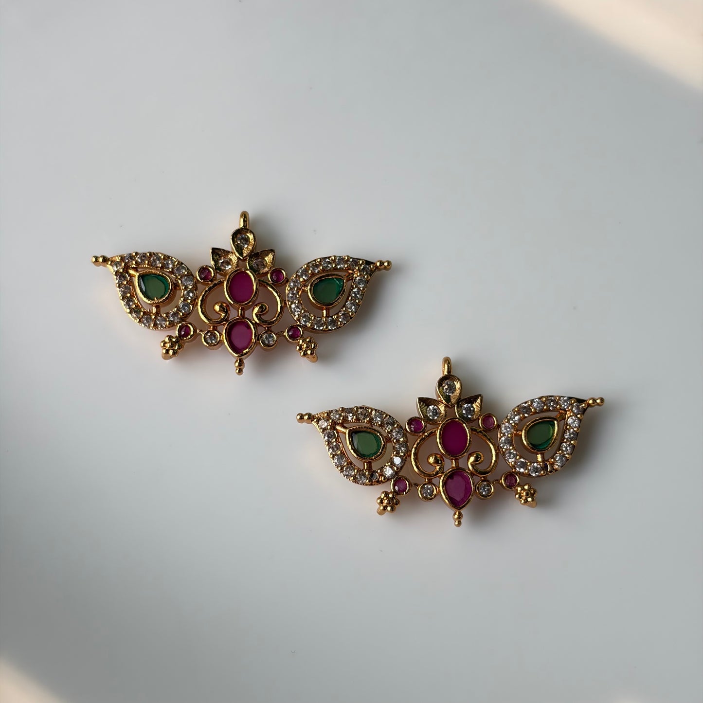 AD Pendent