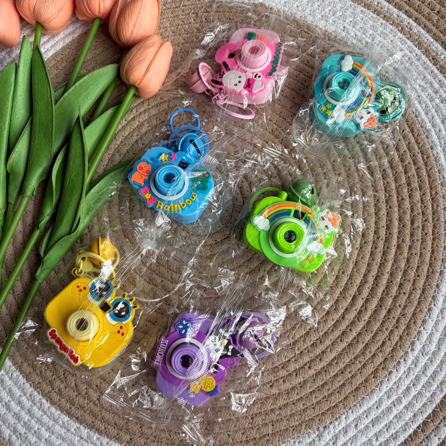 Premium Projector Camera Keychain (6 Pieces )