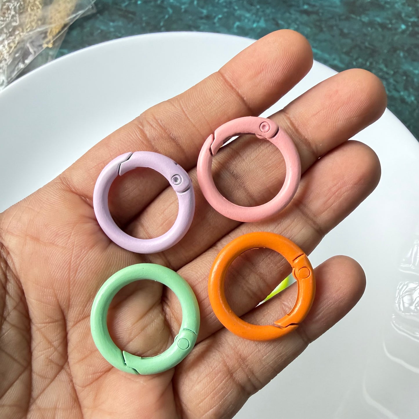 Round Lobster Hooks