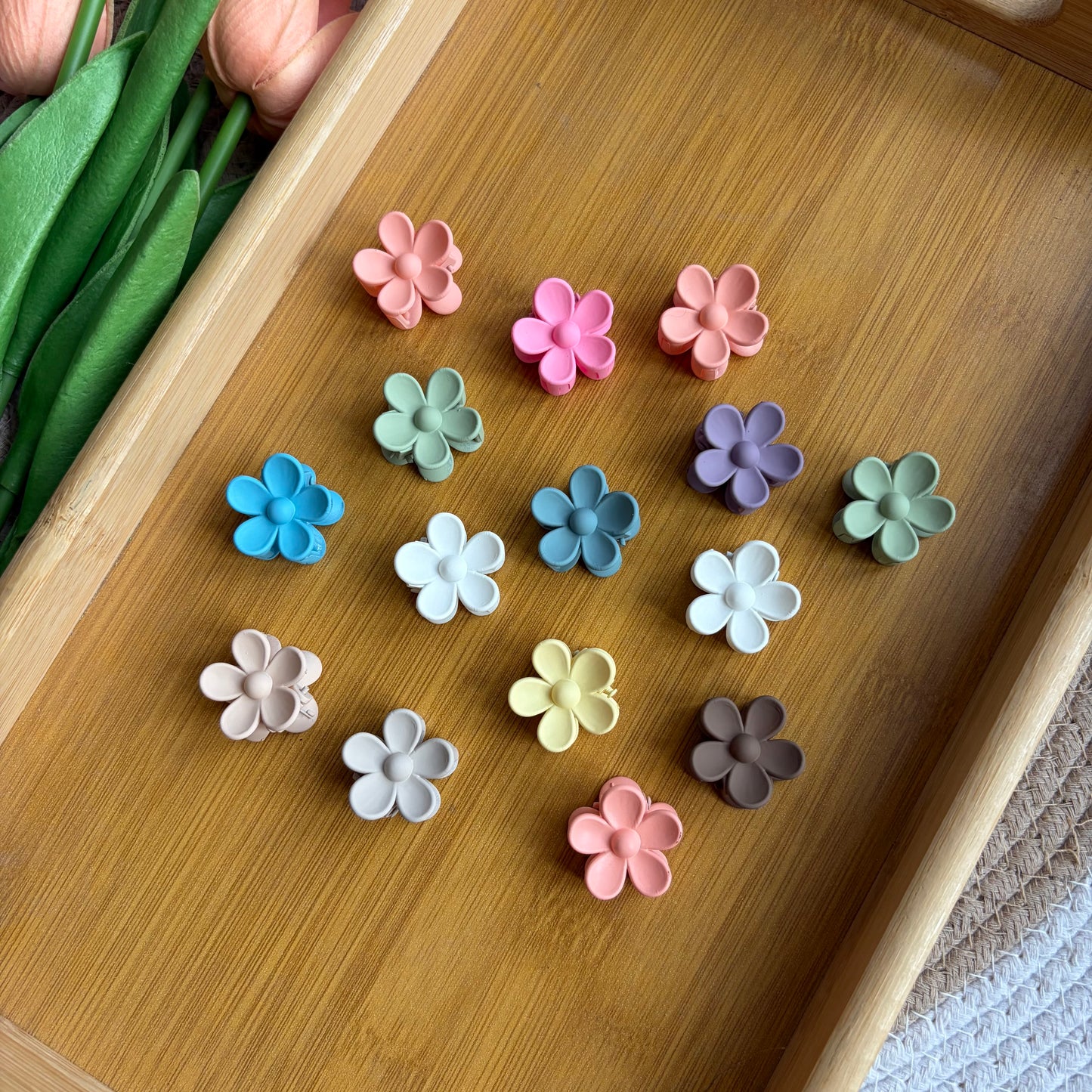 Matte Flower Claws (12 Pieces)