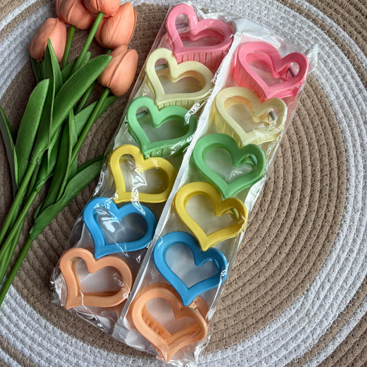 Heart Claws (12 Pieces)