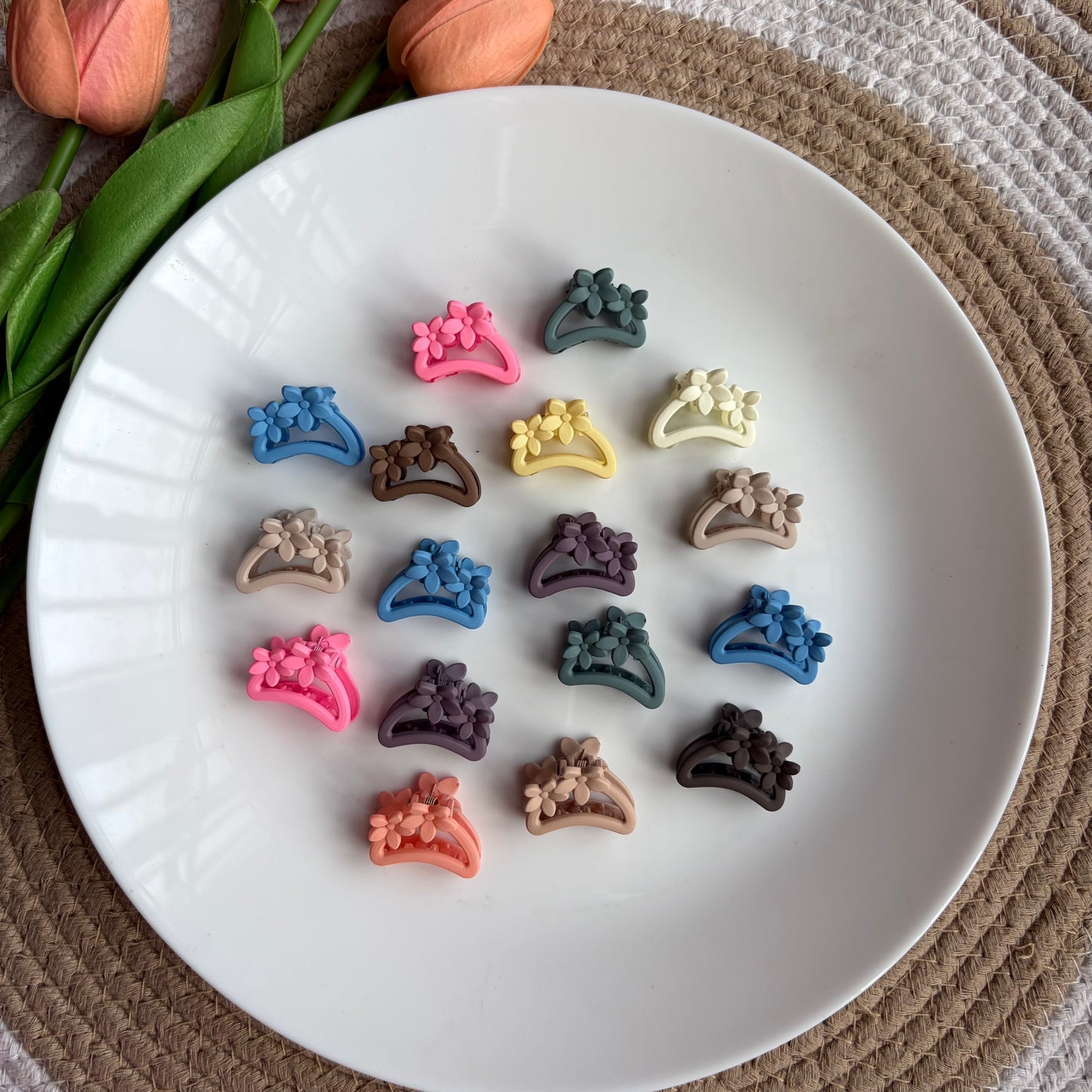 Matte Flower (12 Pieces)