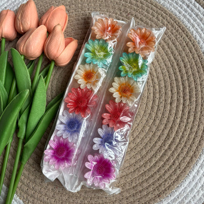Daisy Claws (12 Pieces)