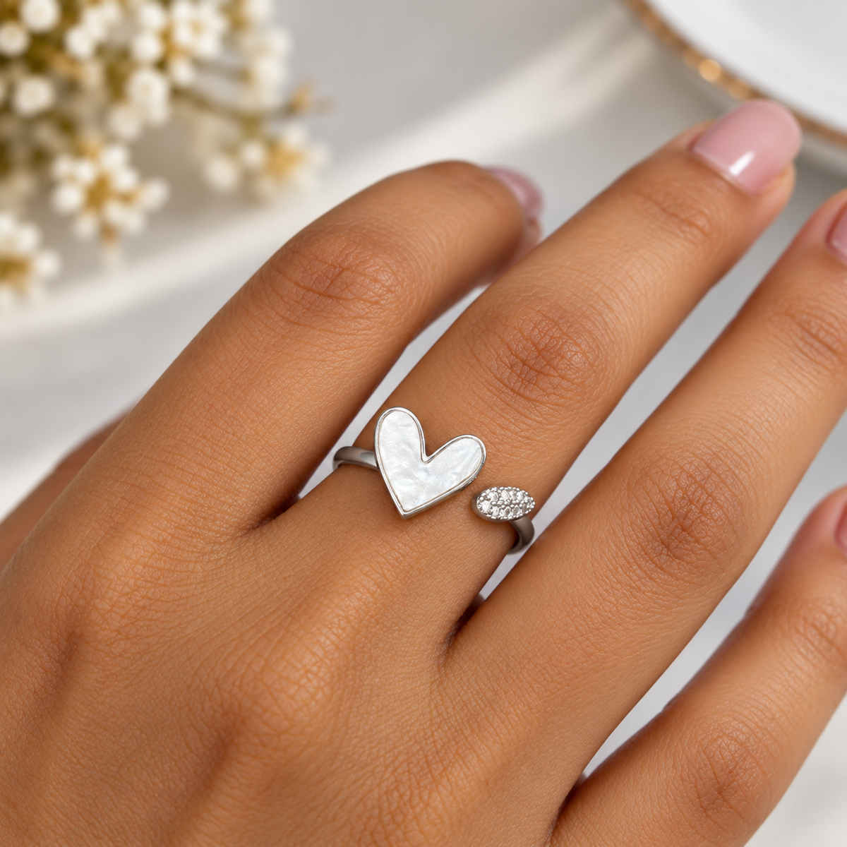 Adjustable Finger Ring