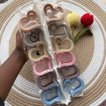 Matte Heart Claw (12 Pieces)