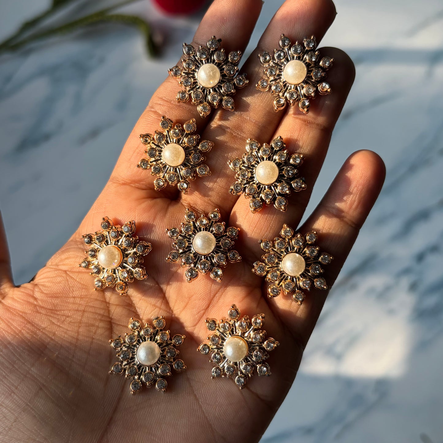 Pearl Flower Patch (5 Pieces)