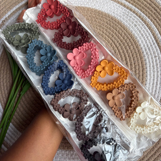 Matte Flower Claws(6 Pieces)