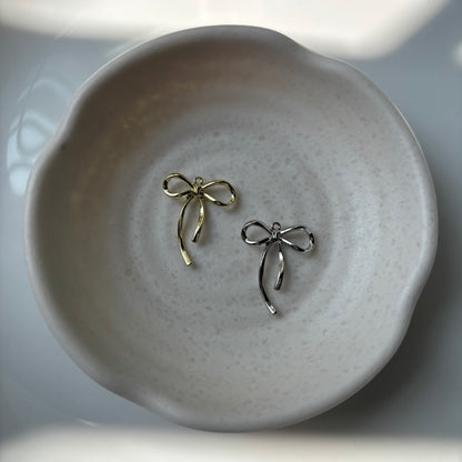 Anti Tarnish Bow Charm