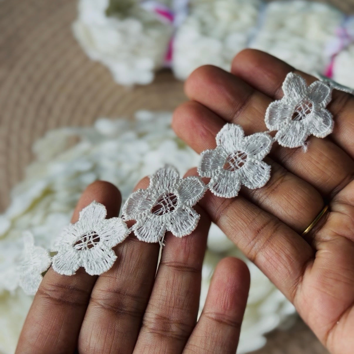 Flower Lace (1 Meter)