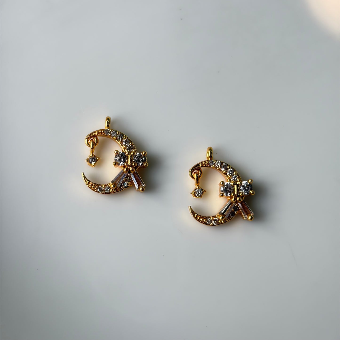 AD Pendent