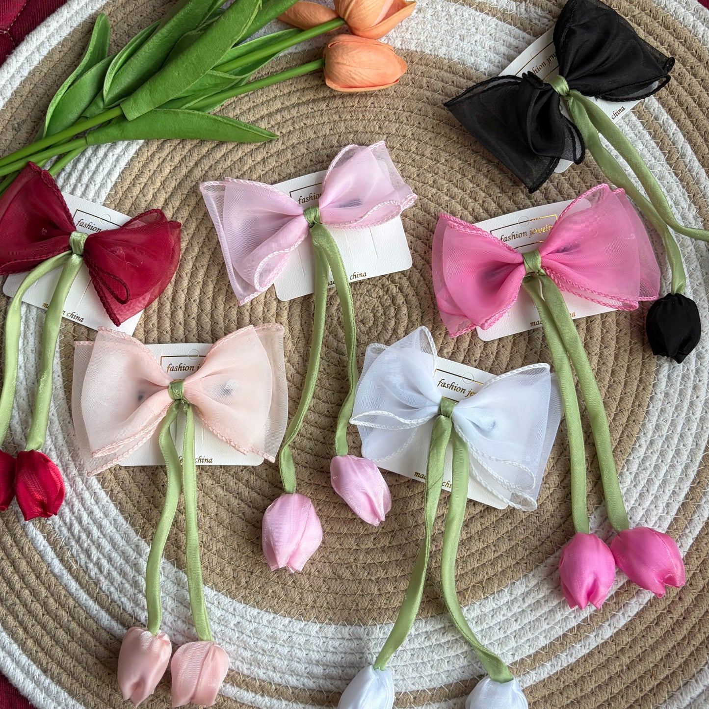 Tulip Bows (6 Pieces)