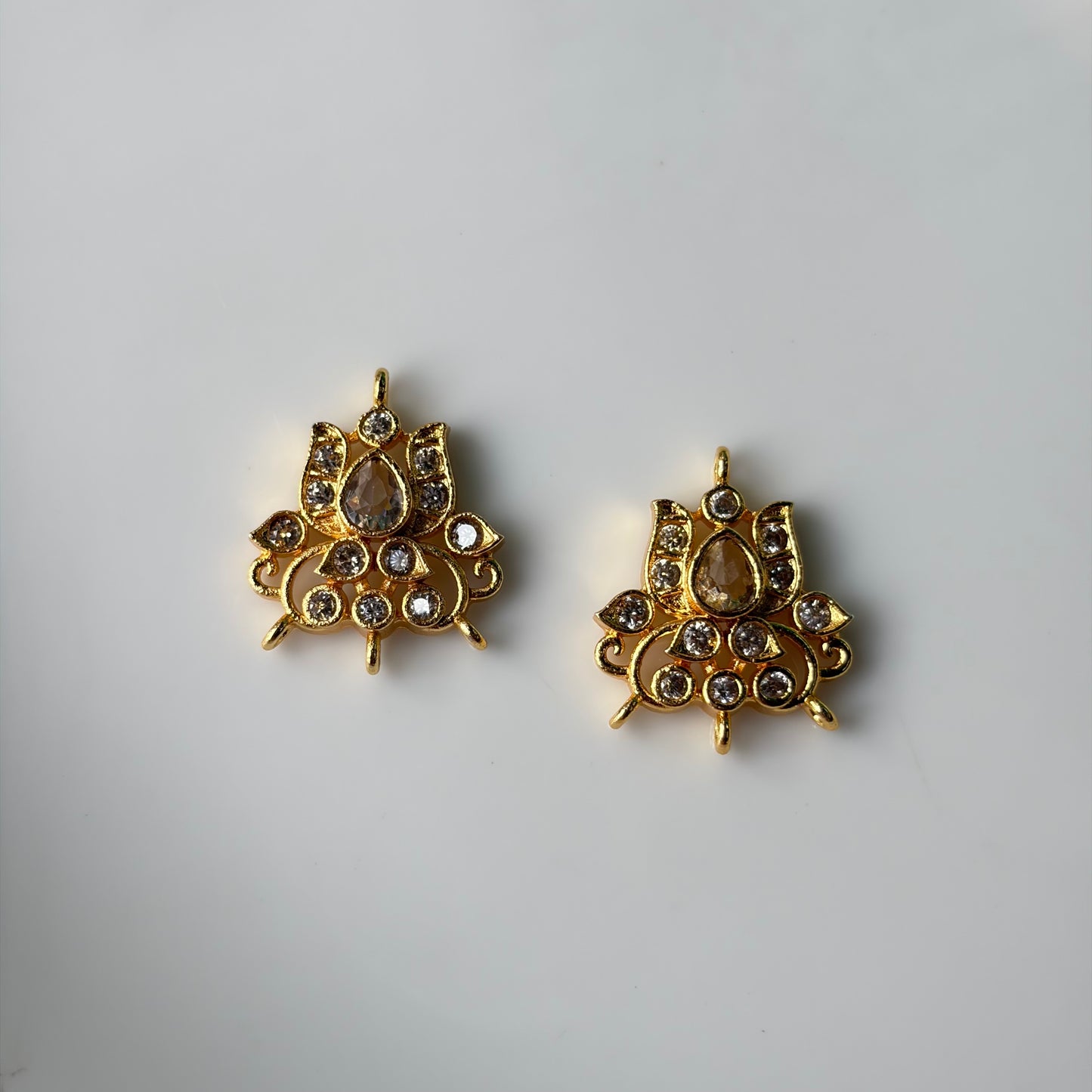 AD Pendent