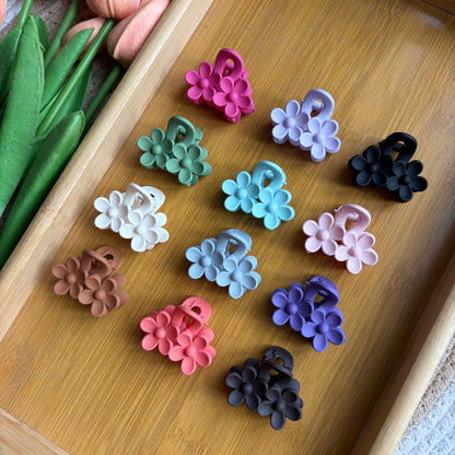 Matte Flower Claws (12 Pieces)