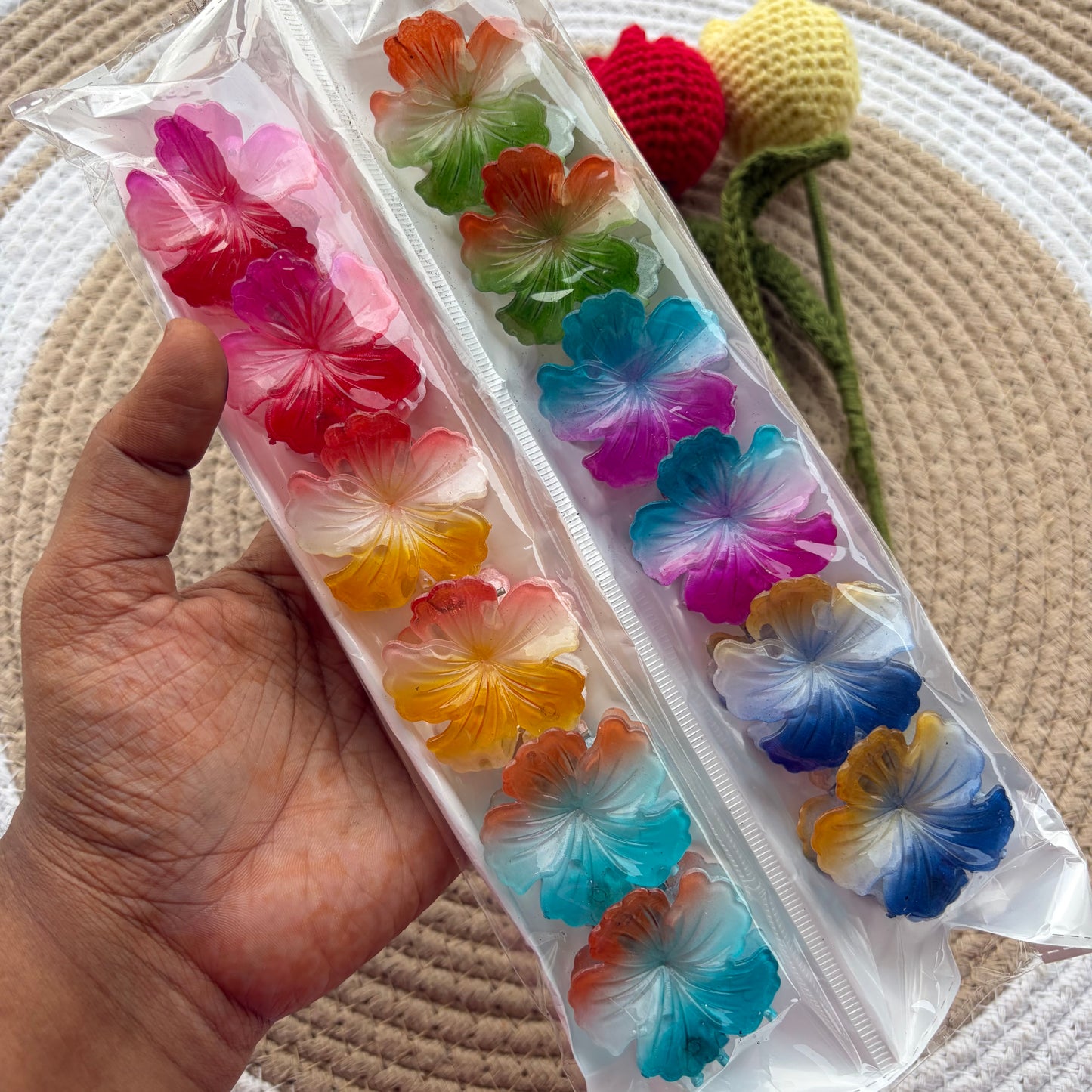 Hibiscus Flower Claw (12 Pieces)