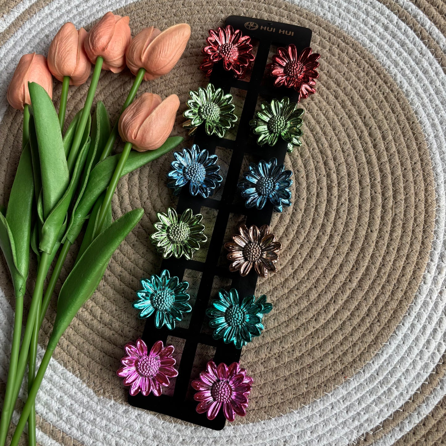 Metallic Daisy Claws(12 Pieces)