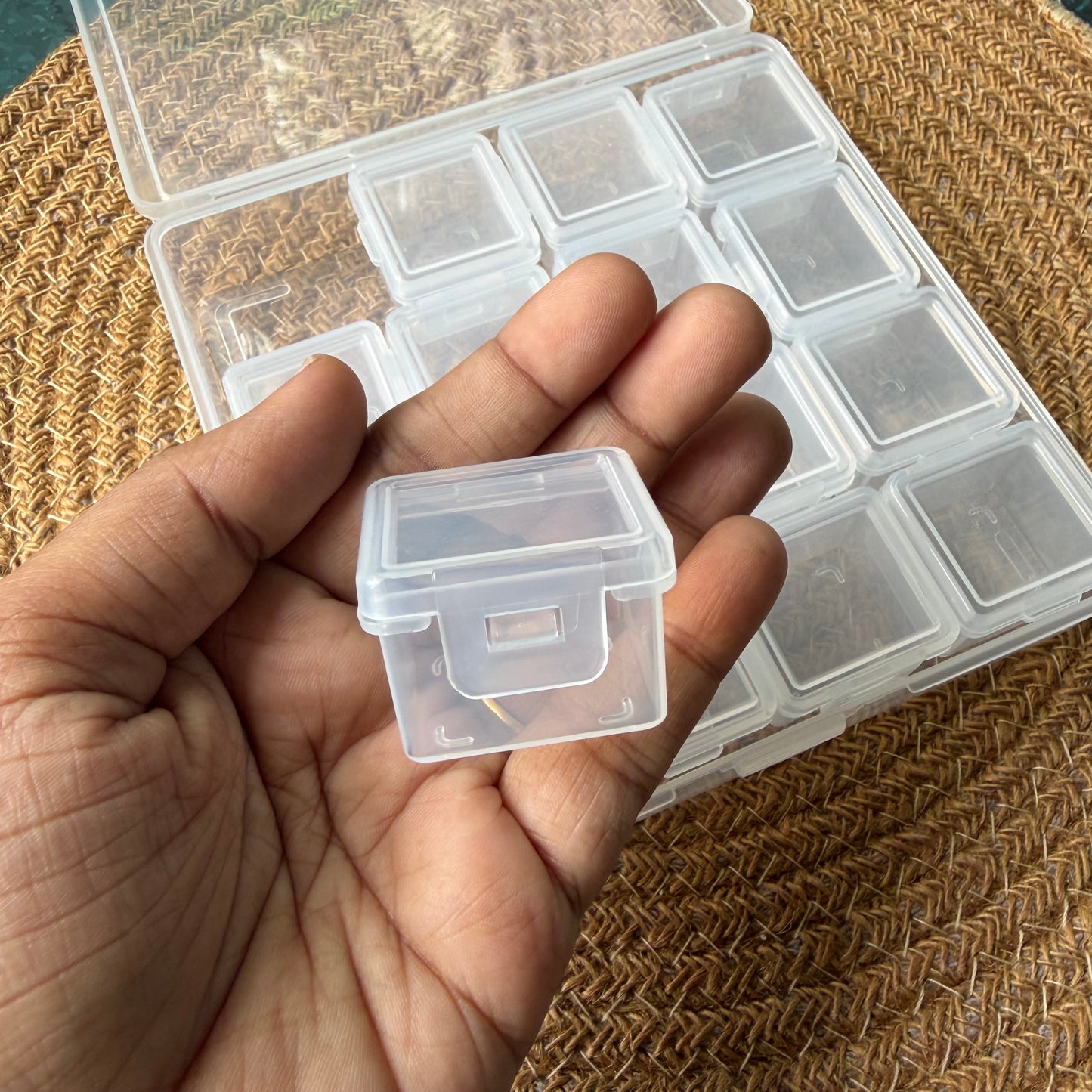 Organiser Box /1 big box + 16 Small Boxes