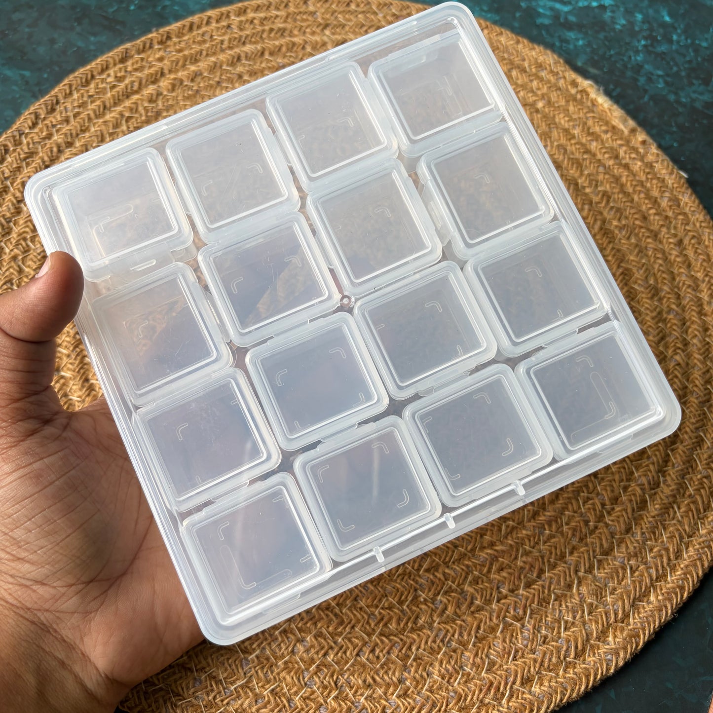 Organiser Box /1 big box + 16 Small Boxes