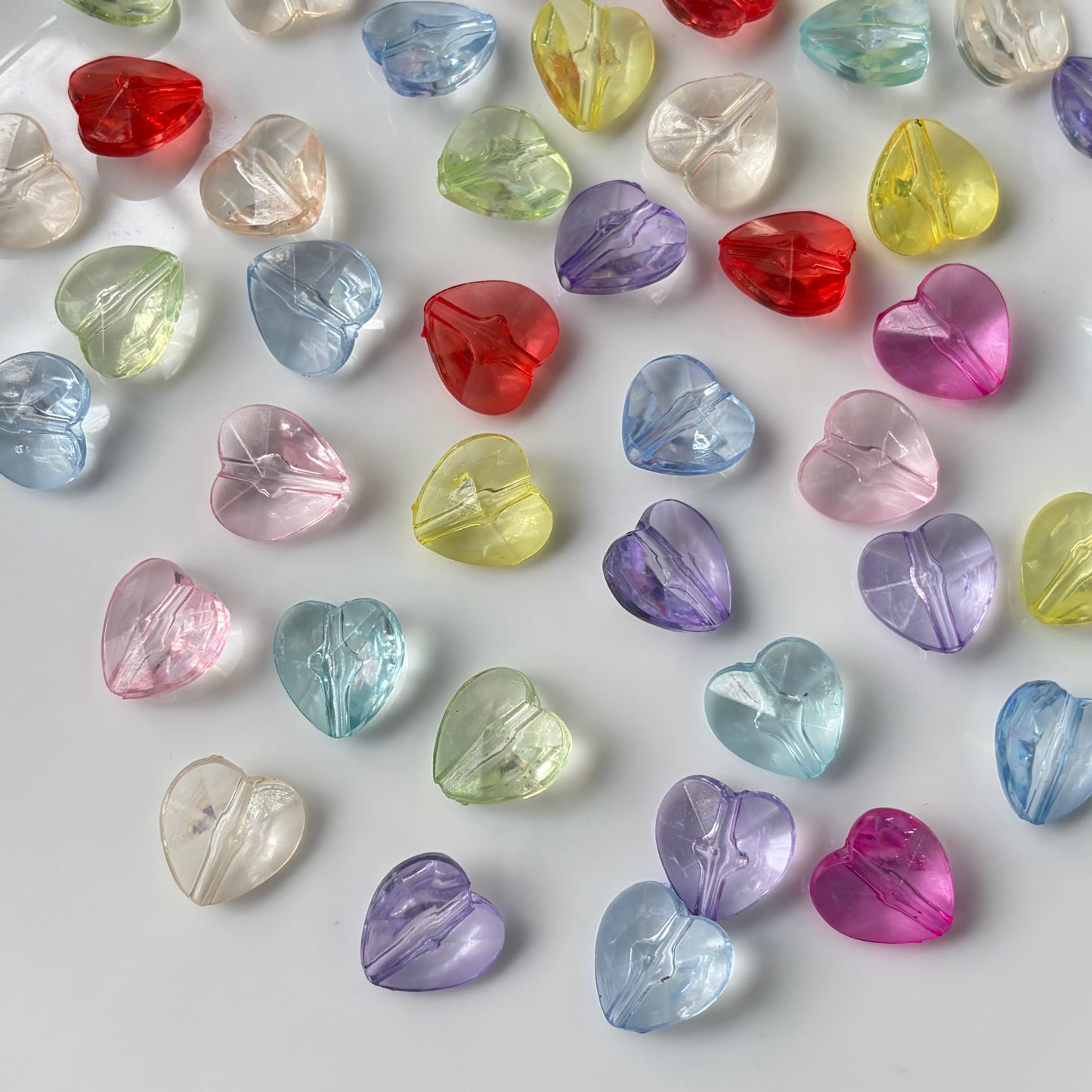 Acrylic Hearts (10 Grams)