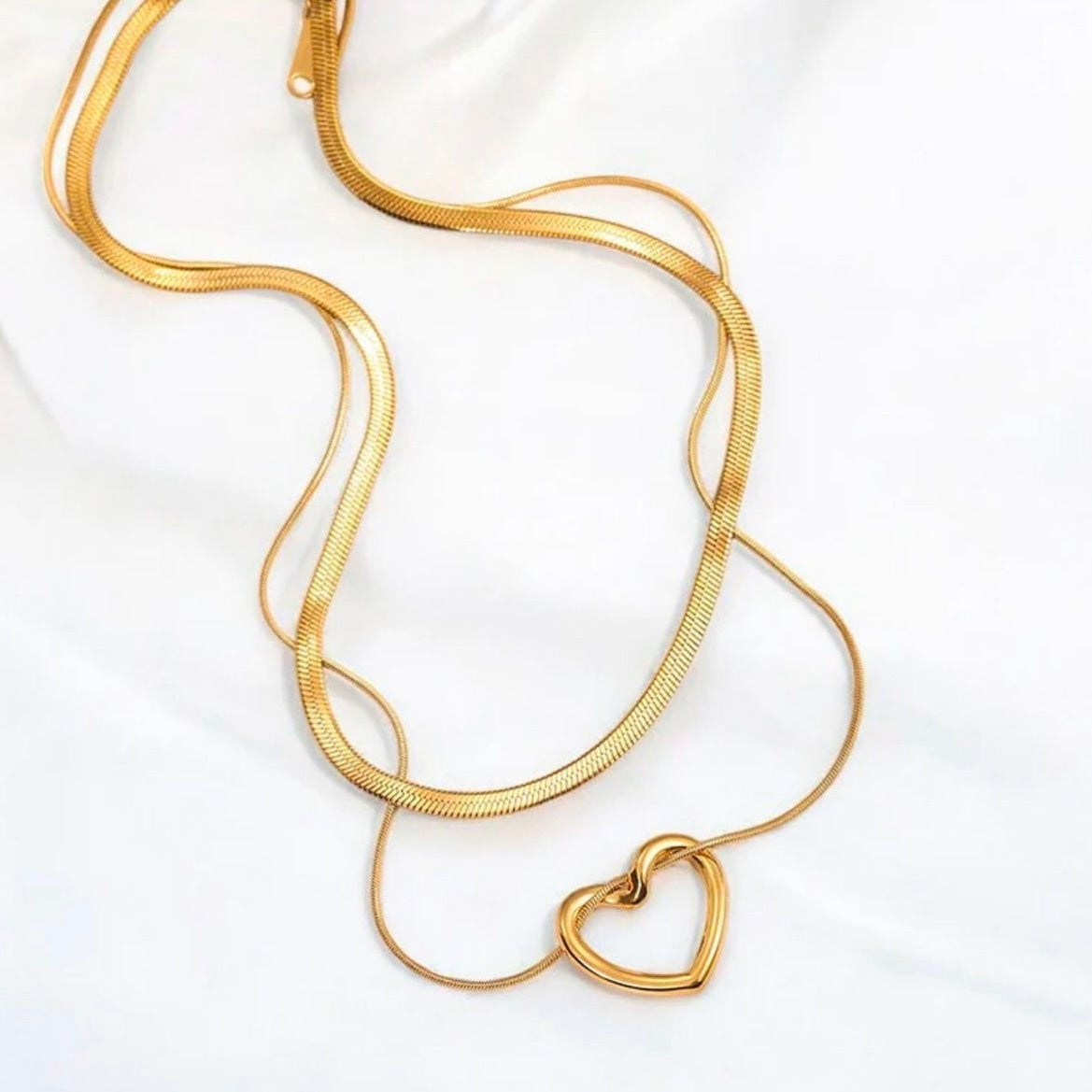 Trending Snake + Heart Combo