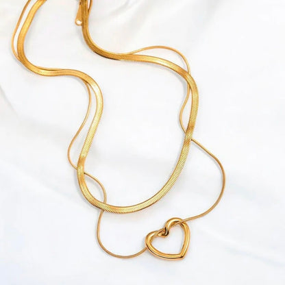 Trending Snake + Heart Combo