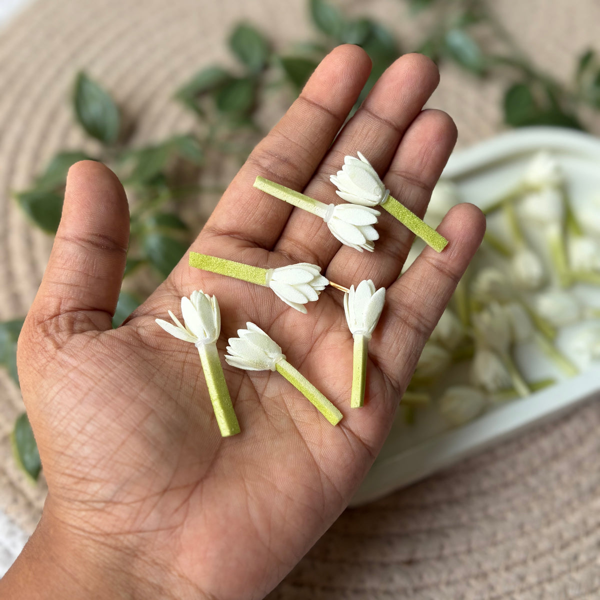 Mullai Small Artificial Flower (50 Pieces)