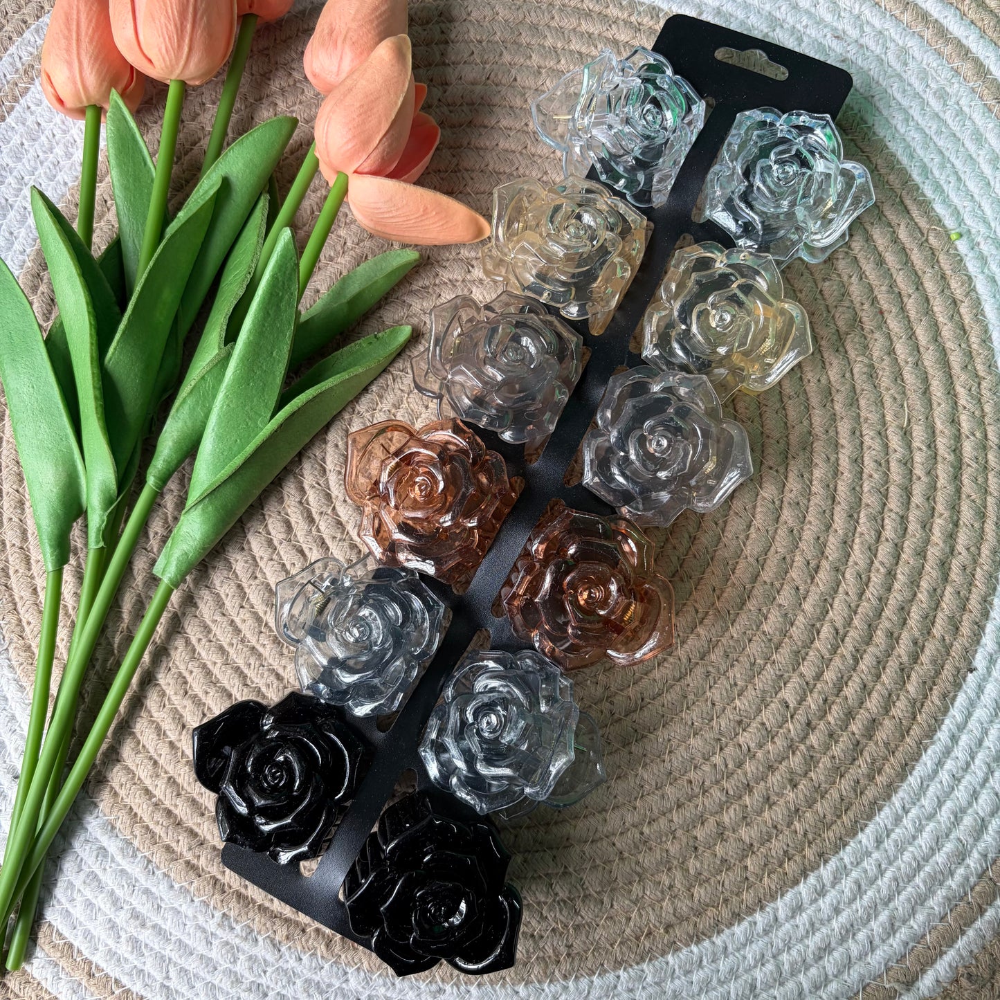 Rose Claws Medium Size(12 Pieces)