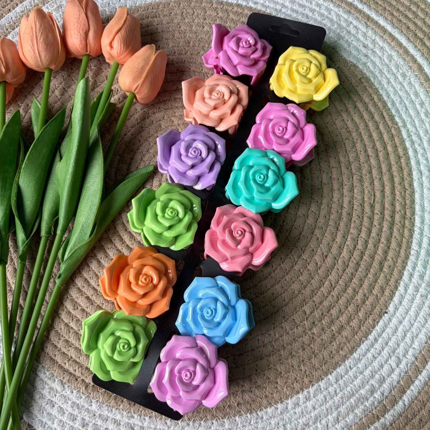 Medium Size Glossy Flower Claws (12 Pieces)