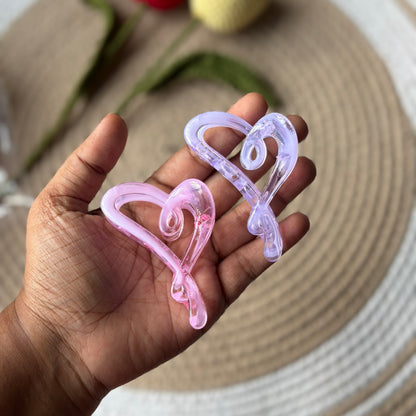 Glossy Heart Claws Medium (12 Pieces)